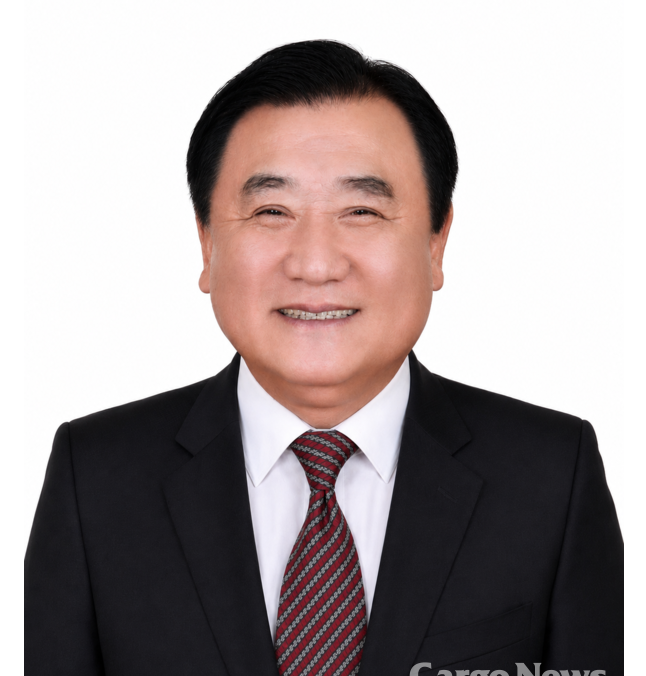 김용필 동문(전자공학과 70), '제34회 물류의 날' 은탑산업훈장 수훈