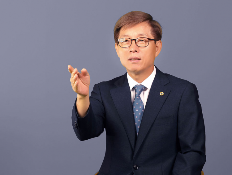 김두한 총동창회장, 개교 70주년 맞아 지역사회 상생 강조